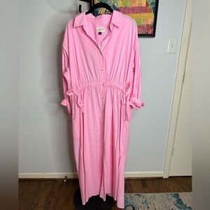 Great maxi dress in pink!  Size L. Never worn. NWT.